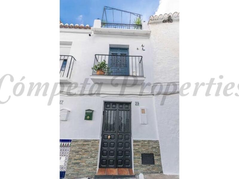 Maison de Ville à vendre dans Sayalonga, Málaga