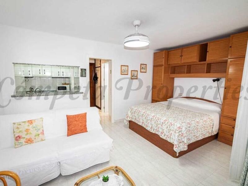 Apartment for Long Term Rent in Torrox, Málaga