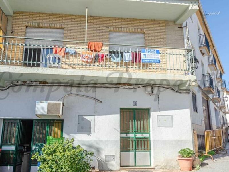 Apartamento en venta en Jatar, Granada