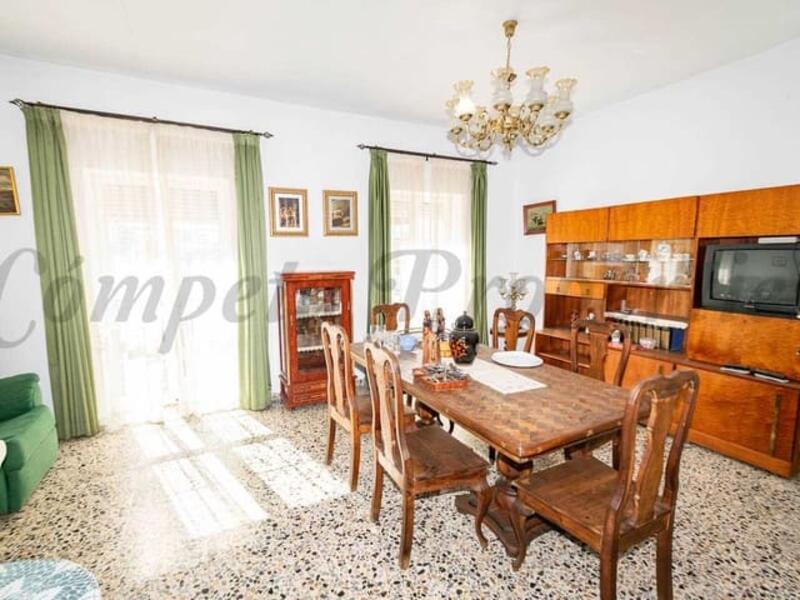 4 Cuarto Adosado en venta