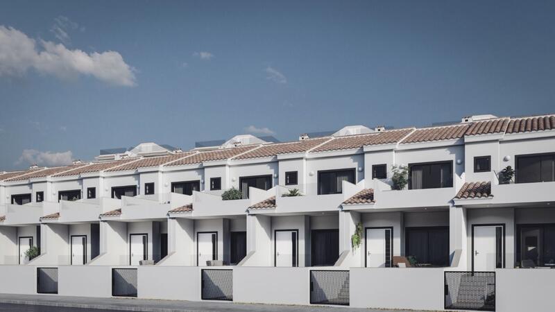 Townhouse for sale in Mutxamel, Alicante