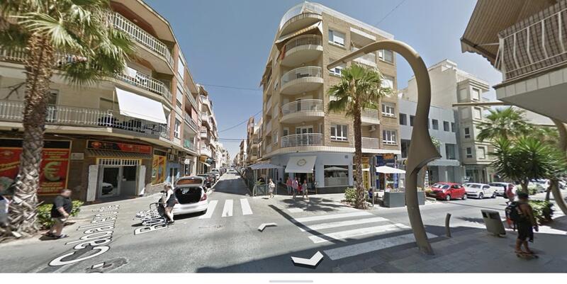 квартира продается в Torrevieja, Alicante