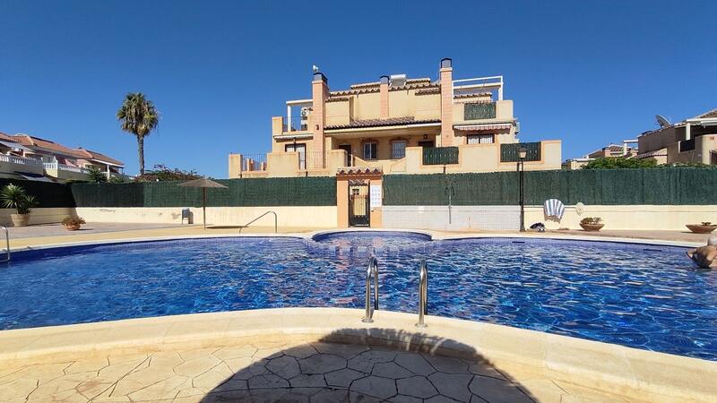 Apartment for sale in La Zenia, Alicante