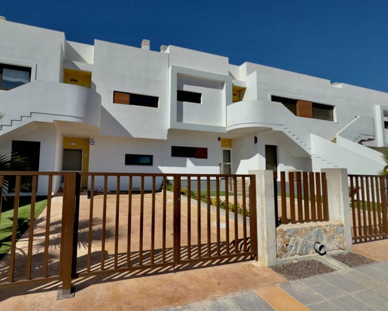 Appartement Te koop in Los Montesinos, Alicante