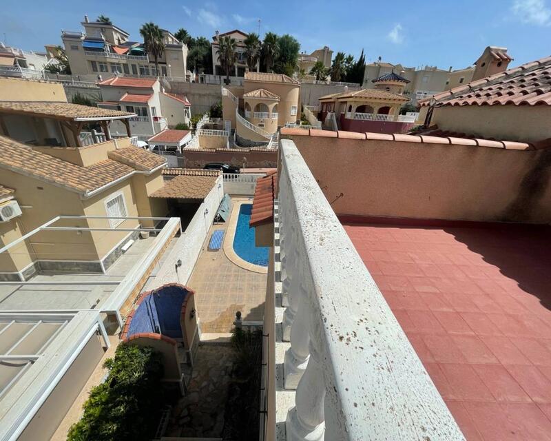 3 Cuarto Villa en venta