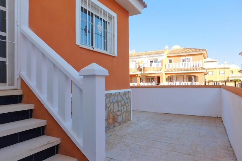 3 bedroom Townhouse for sale