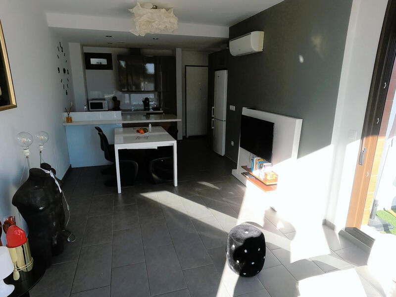 2 slaapkamer Appartement Te koop