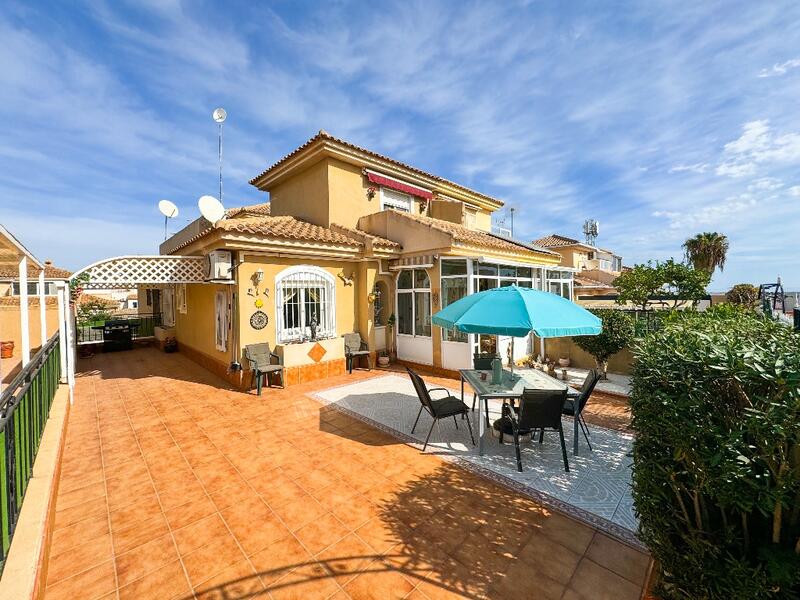 Townhouse for sale in Los Altos, Alicante