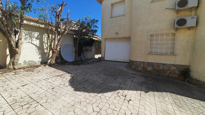 5 Cuarto Villa en venta