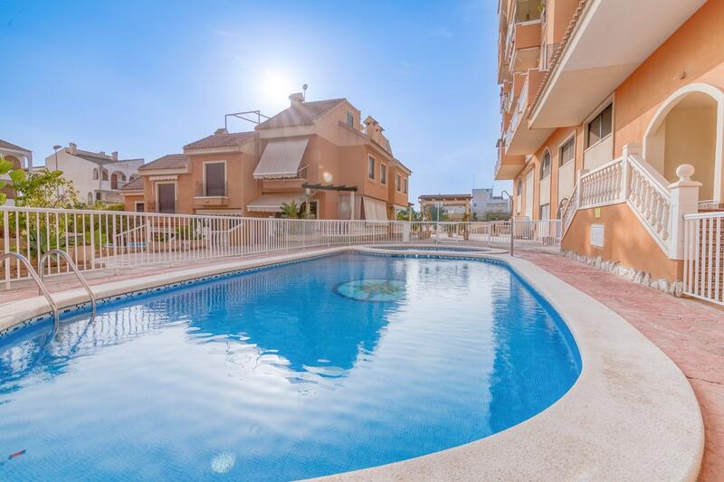 2 bedroom Apartment for sale