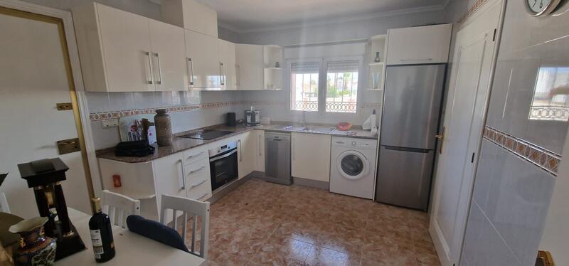 4 Cuarto Villa en venta