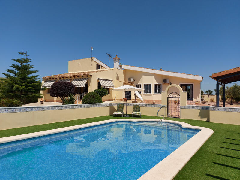 Villa till salu i Almoradí, Alicante