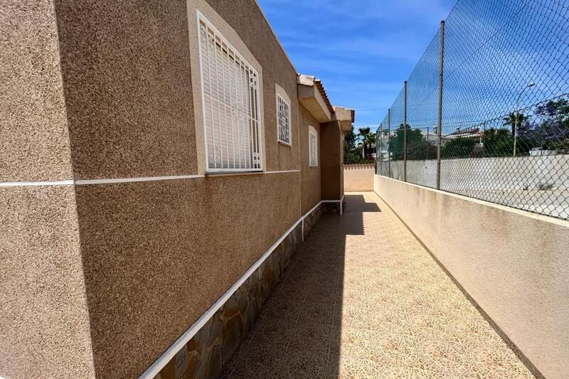 3 Cuarto Villa en venta