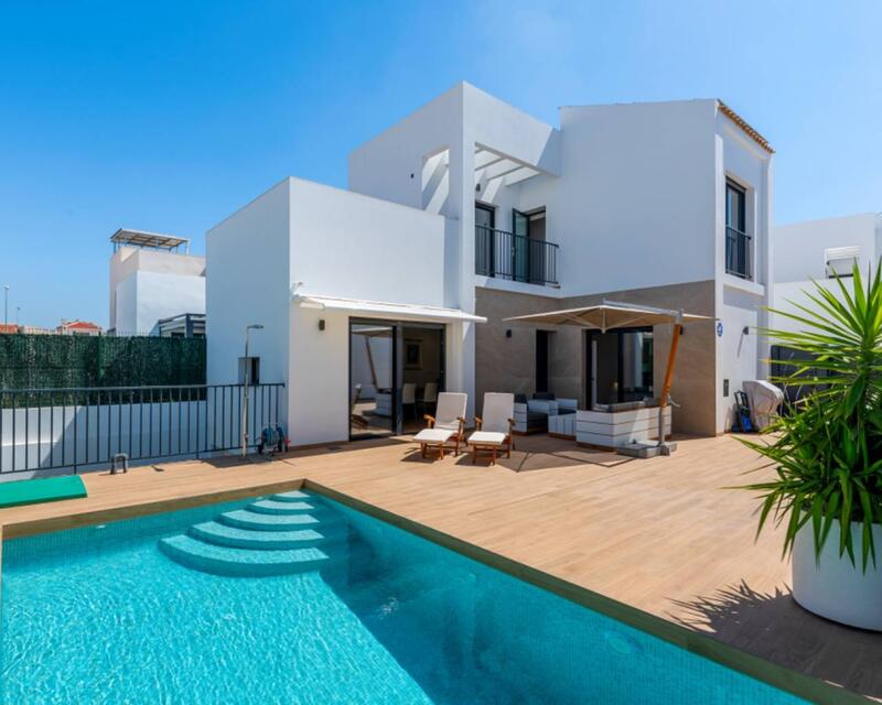 Villa til salgs i Ciudad Quesada, Alicante