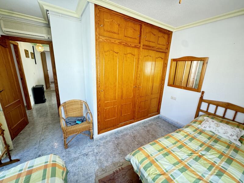 4 Cuarto Villa en venta