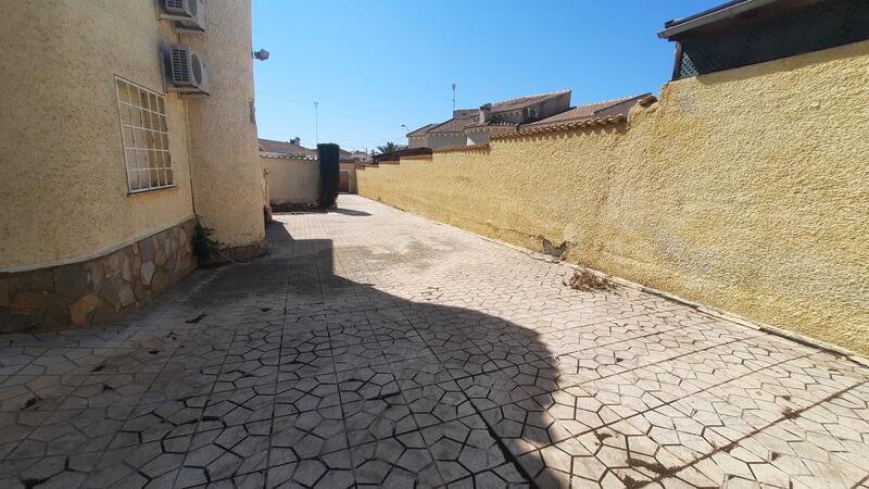 5 Cuarto Villa en venta