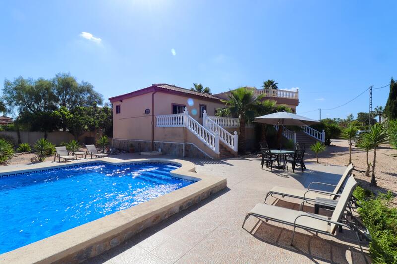 Country House for sale in Catral, Alicante