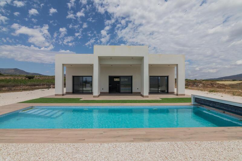 Villa à vendre dans Pinoso, Alicante