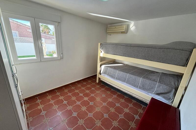 6 Cuarto Villa en venta