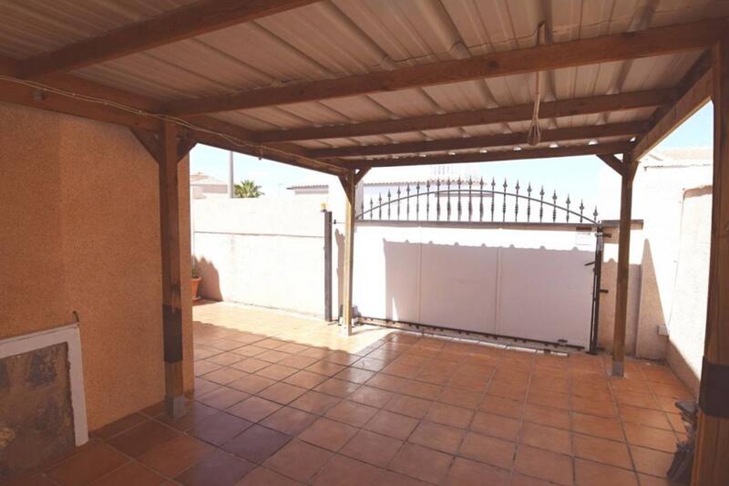 4 Cuarto Villa en venta