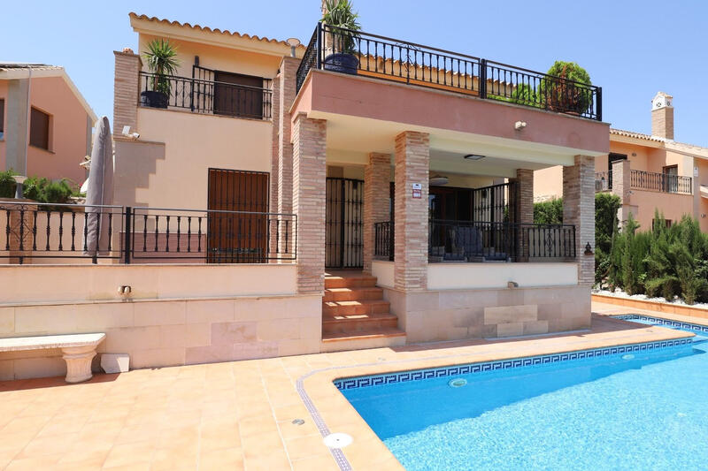 Villa till salu i Algorfa, Alicante