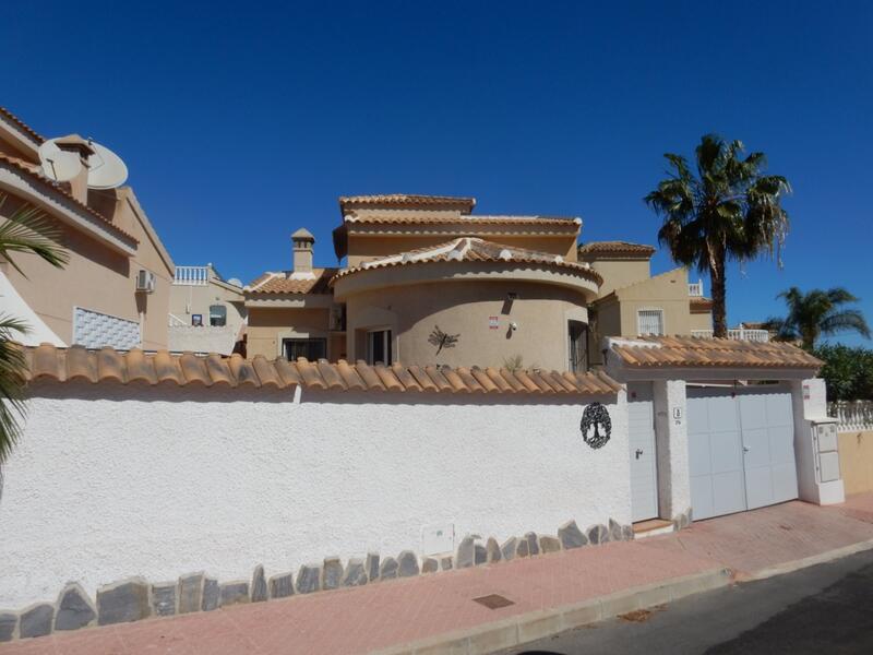 Villa til salgs i Ciudad Quesada, Alicante