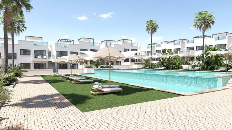 Apartamento en venta en Los Balcones, Alicante