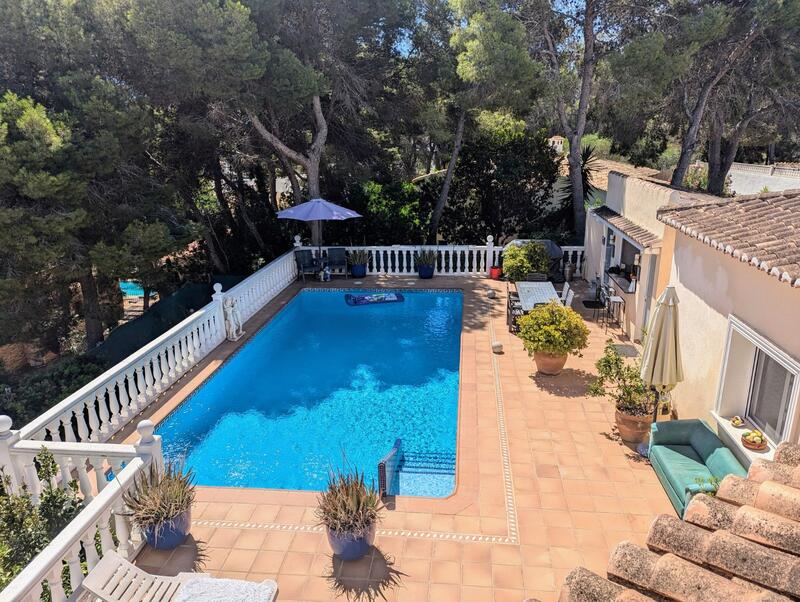 Villa for sale in Moraira, Alicante