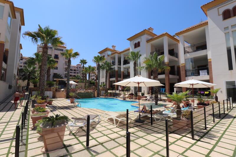 Apartment for sale in Guardamar del Segura, Alicante