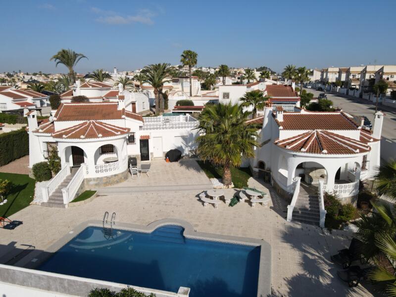 Villa til salgs i Ciudad Quesada, Alicante