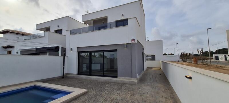 Villa en venta en Los Dolses, Alicante