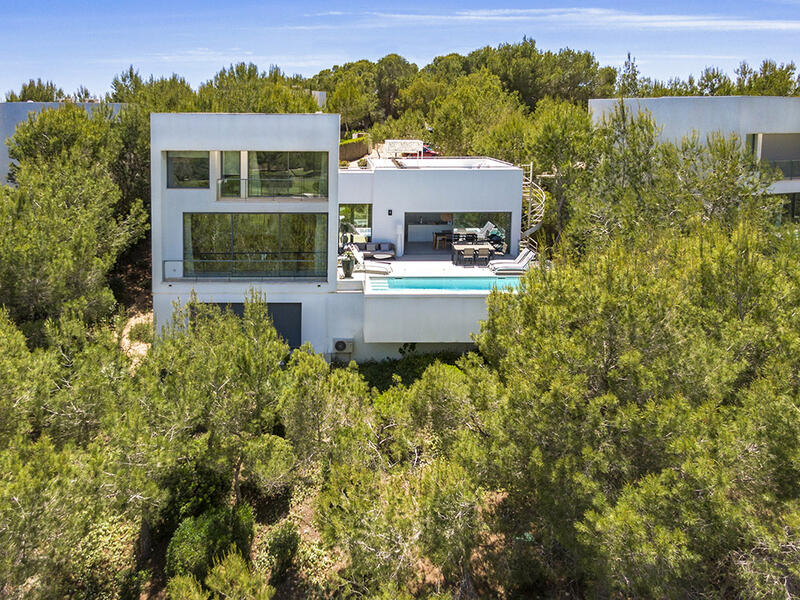 Villa till salu i Las Colinas Golf, Alicante