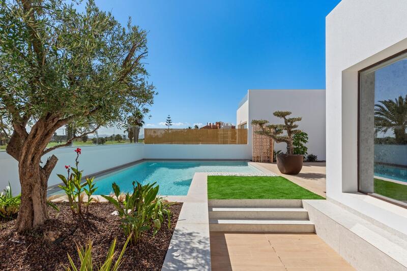 Villa til salgs i Los Alcazares, Murcia