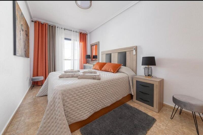 2 slaapkamer Appartement Te koop