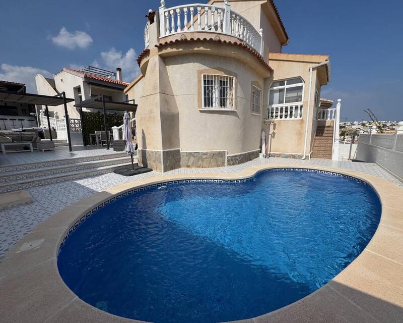 Villa en venta en Ciudad Quesada, Alicante