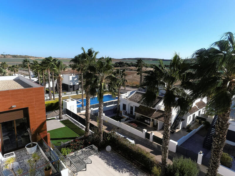 Apartamento en venta en Algorfa, Alicante