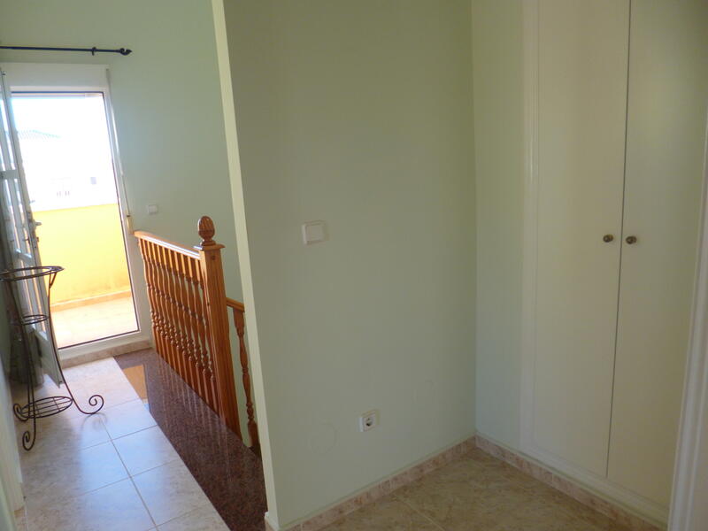 4 Cuarto Villa en venta