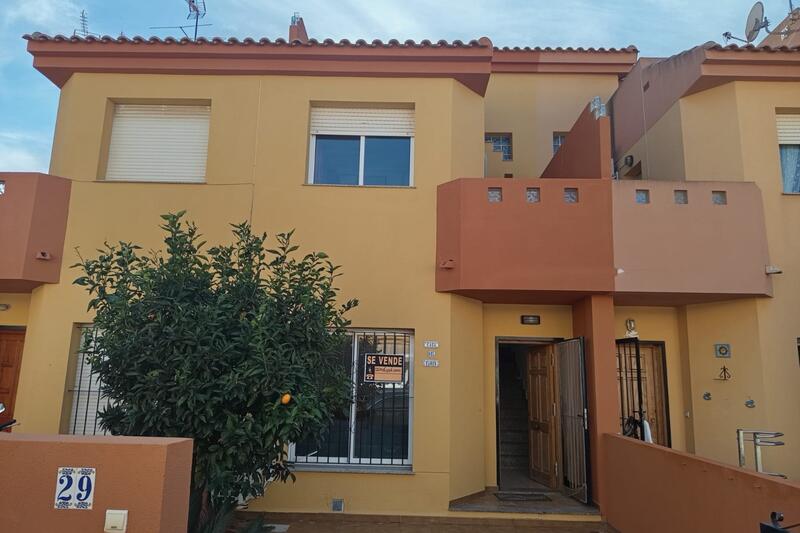 Townhouse for sale in Cabo Roig, Alicante