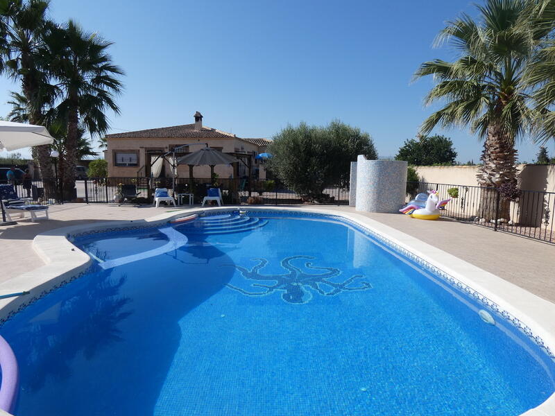 Country House for sale in Rafal, Alicante