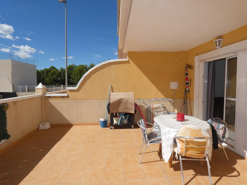 Apartment for sale in Algorfa, Alicante