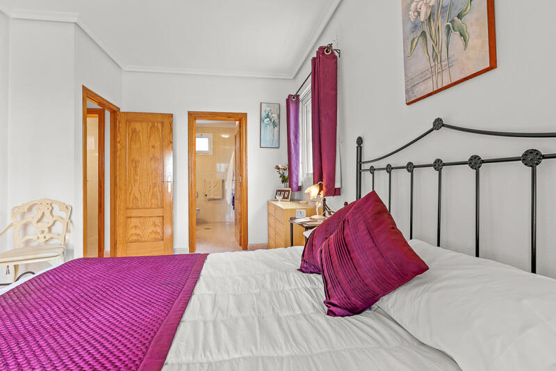 4 Schlafzimmer Villa zu verkaufen