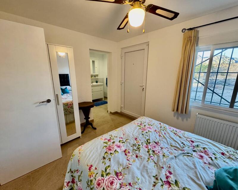 4 chambre Auberge à vendre