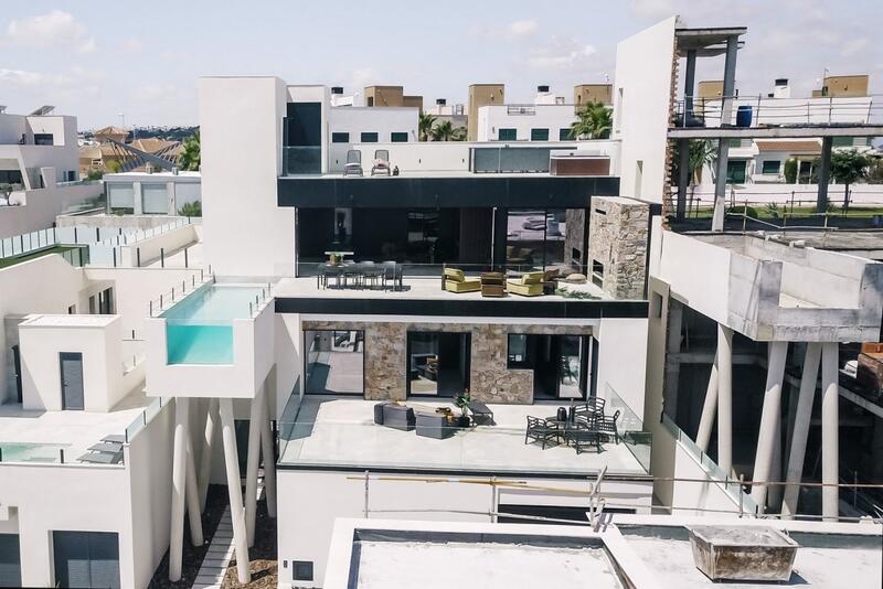 Villa en venta en Ciudad Quesada, Alicante