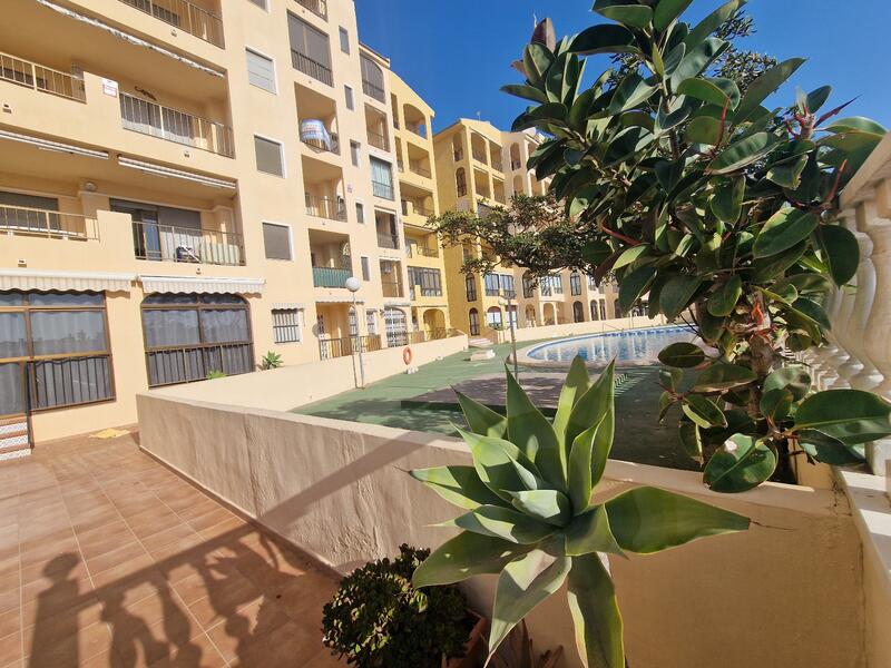 Apartment for sale in Guardamar del Segura, Alicante