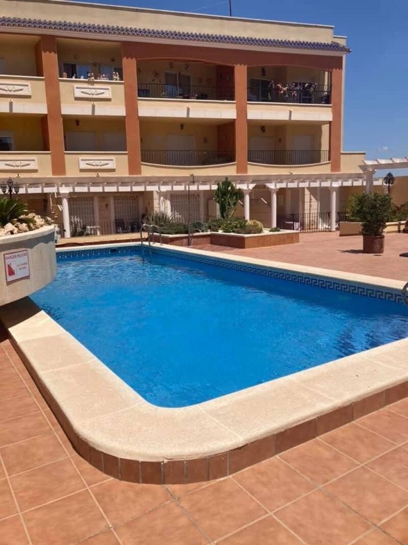 Apartment for sale in Algorfa, Alicante