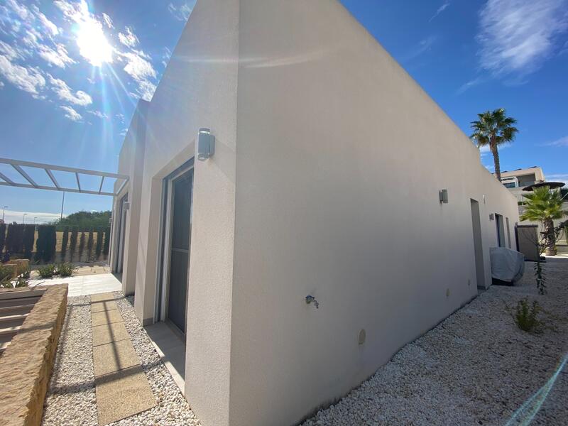 3 Cuarto Villa en venta