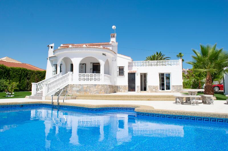 5 bedroom Villa for sale