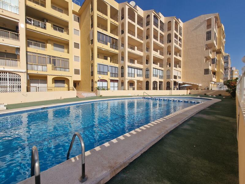 3 bedroom Apartment for sale