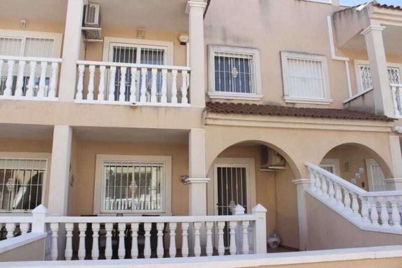 3 bedroom Townhouse for sale