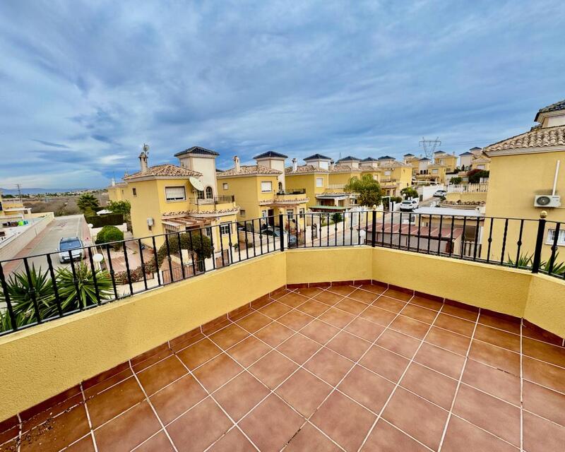 3 Cuarto Villa en venta